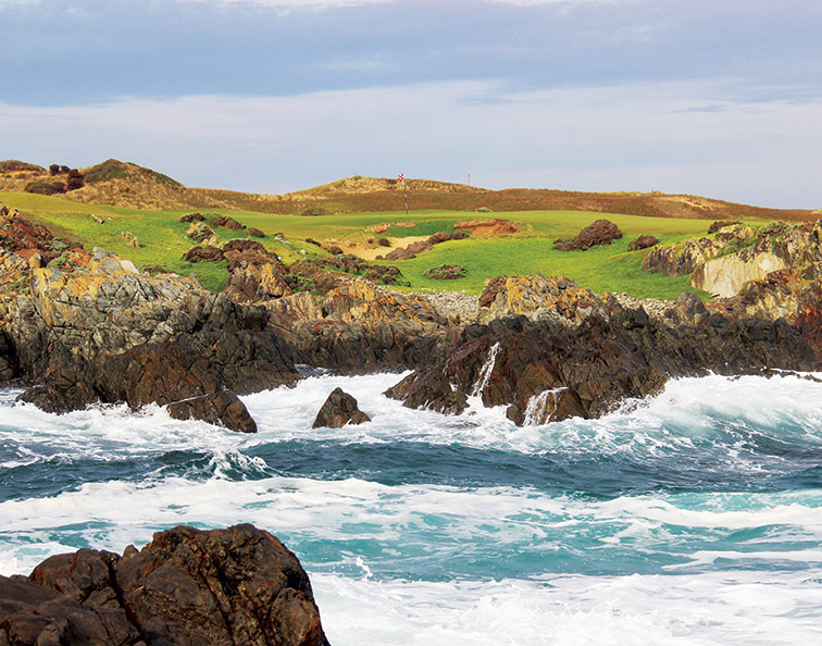 The fourth at Ocean Dunes may just be the most exposed par 3 in the world of golf.