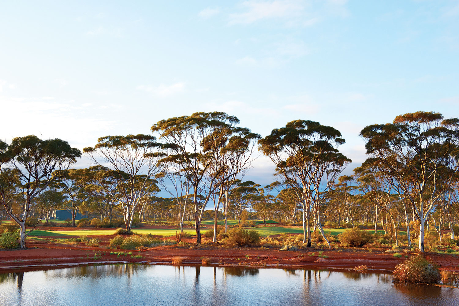 Water – always the critical element for golf courses – is not the issue at Kalgoorlie you might think it to be.