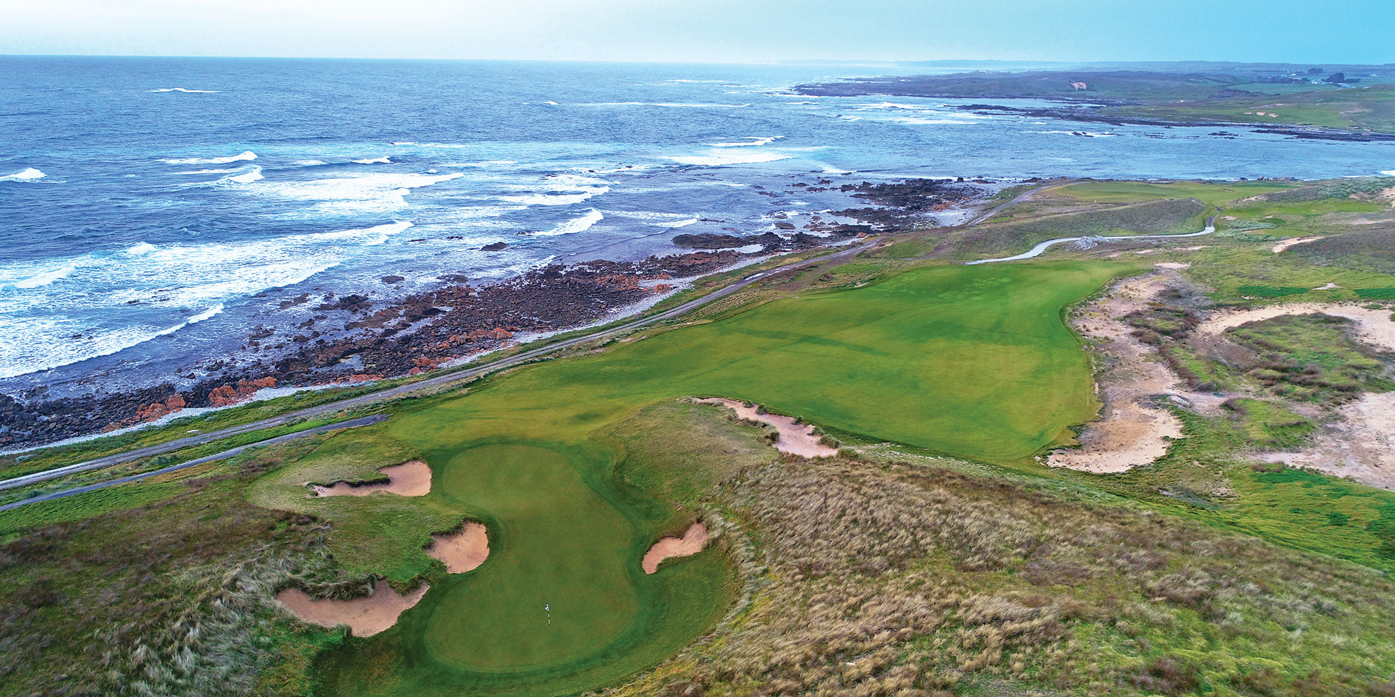The second hole at Ocean Dunes features one of the most imaginative green complexes in the country.