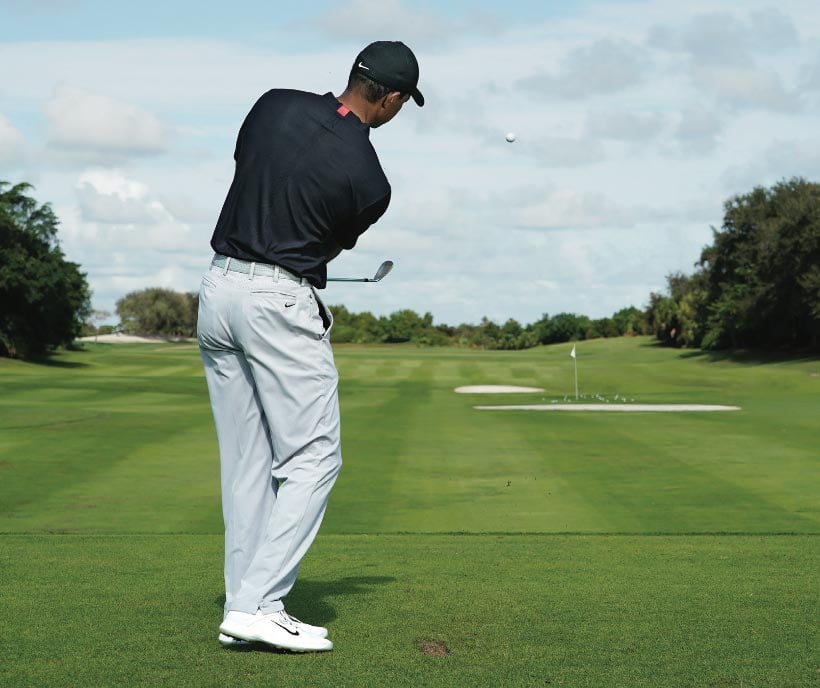Tiger Woods: Chipping clinic