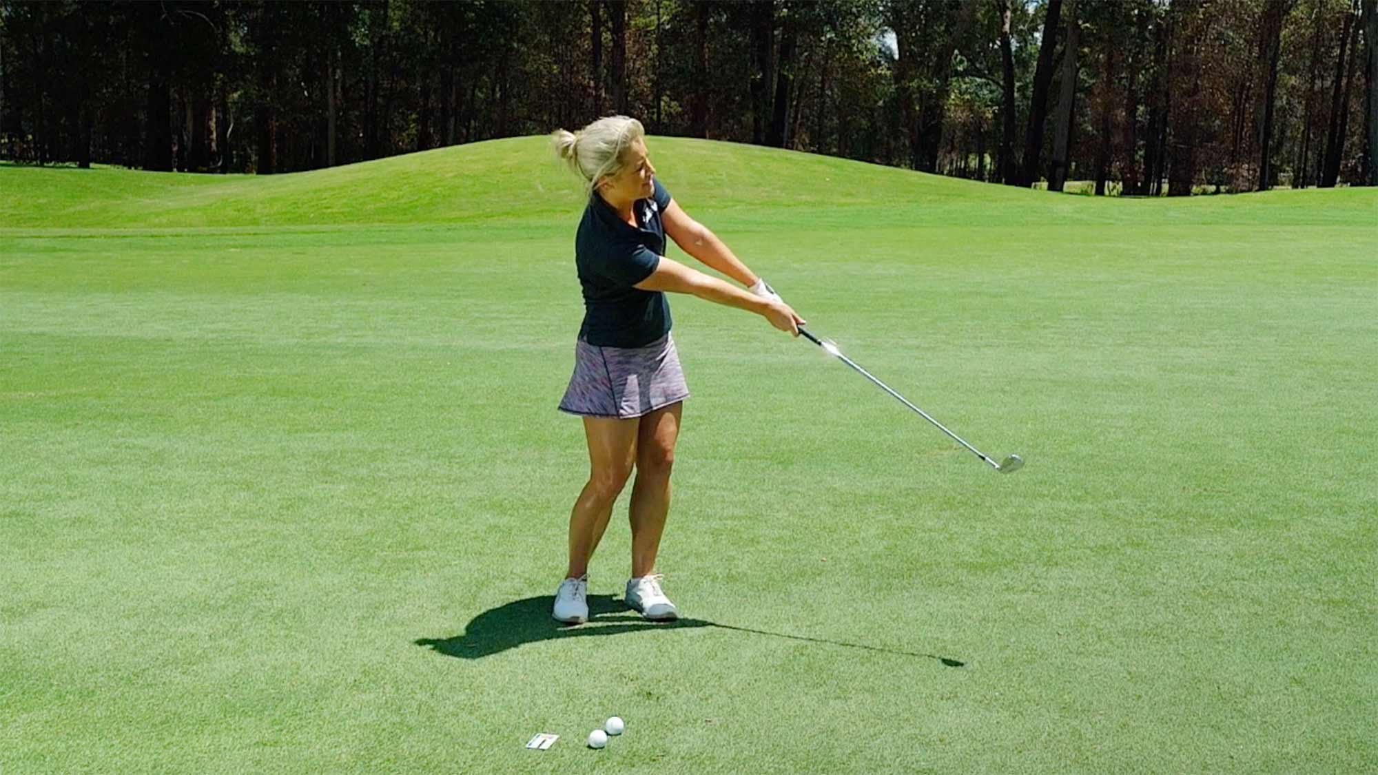 Annabel Rolley: The value of a flat lead wrist - Australian Golf Digest