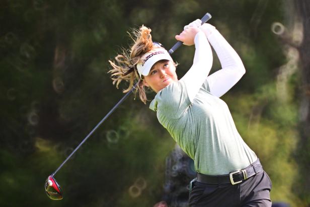 brooke-henderson-gets-the-2023-lpga-season-off-to-a-hot-start-with-a-wire-to-wire-four-shot-victory