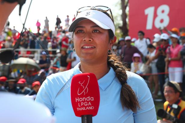 how-a-pep-talk-from-dad-propelled-rising-talent-lilia-vu-to-her-first-career-lpga-win-in-impressive-fashion