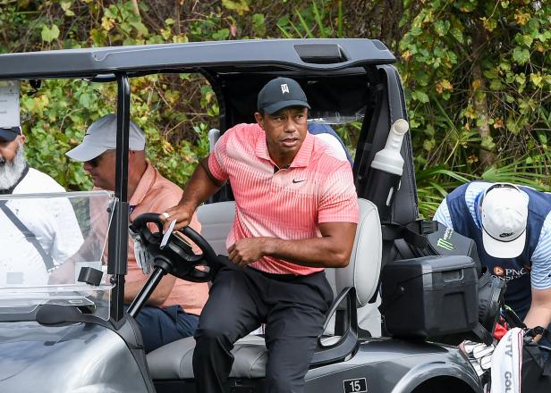jack-nicklaus-gives-a-strong-clue-about-tiger-woods-playing-on-over-50-tour