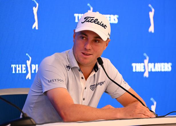 justin-thomas-thinks-rollback-would-help-him-but-he’s-still-against-it,-hints-pga-tour-may-not-be-on-board-with-possible-change