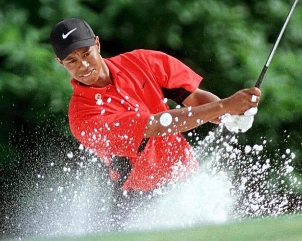 this-tiger-woods-golf-ball-from-the-final-round-of-the-1997-masters-auctioned-for-a-stunning-amount