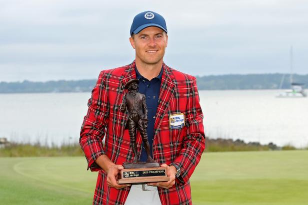 defending-heritage-champ-jordan-spieth-is-so-focused-he-didn’t-let-a-cannon-blast-affect-his-shot