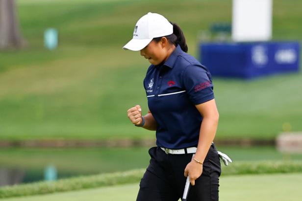 ruoning-yin-wins-first-major,-holds-off-late-charge-from-rose-zhang