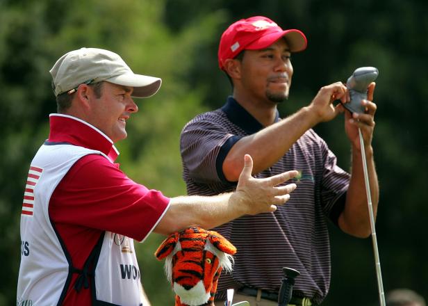 billy-foster-reveals-terrifying-toilet-situation-that-got-him-job-as-tiger-woods’-caddie