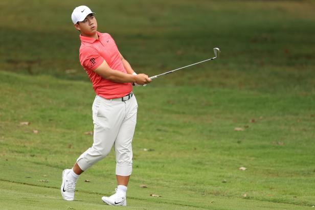 the-internet-can’t-get-enough-of-tom-kim’s-pants-at-the-fedex-st.-jude-championship