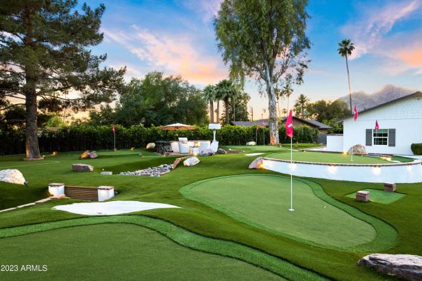 Check out this $US3.5-million Scottsdale home with a nine-hole chipping course in the backyard