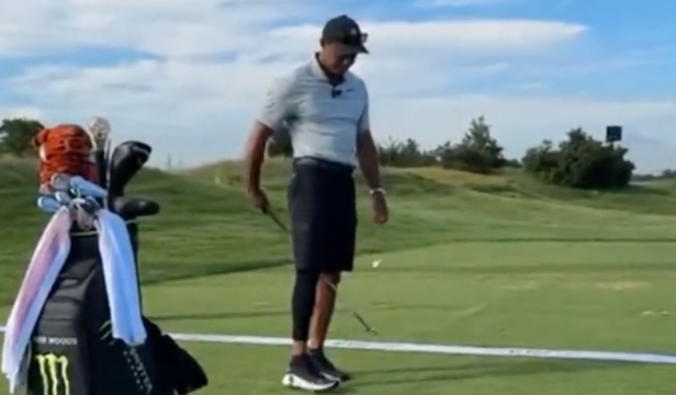 tiger-woods-seen-juggling-balls-on-liberty-national-range,-golf-fans-lose-their-minds