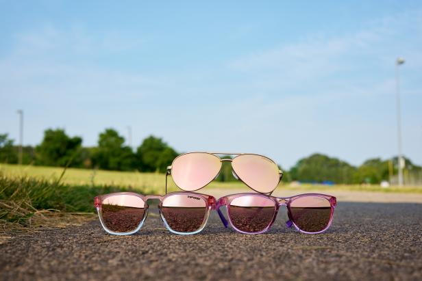 these-new-pink-tifosi-sunglasses-are-great-for-golf-and-support-breast-cancer-research