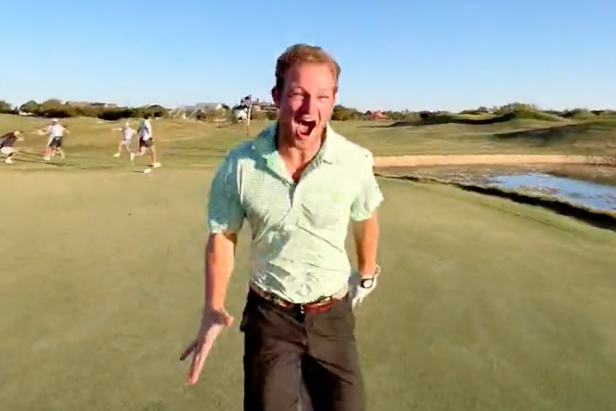 30-handicapper sinks incredible Texas wedge to win buddies Ryder Cup, the fellas go wild