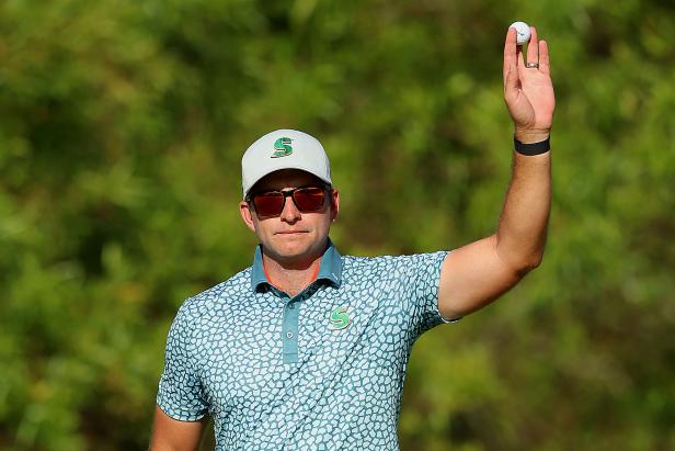 tour-pro-goes-from-throwing-up-on-course-on-friday-to-winning-title-on-sunday