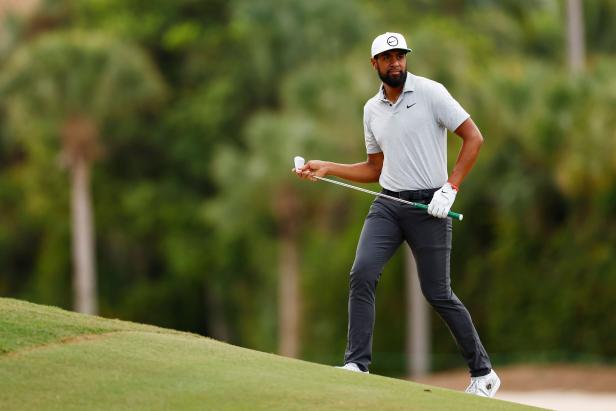 tony-finau-says-he’ll-be-back-on-the-pga-tour-in-2024,-ending-speculation-about-a-jump-to-liv-golf