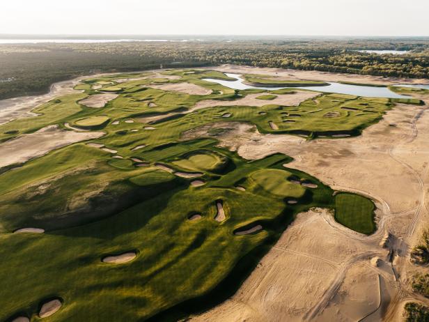 how-the-country’s-most-spectacular-new-course-is-also-one-of-the-most-bewildering
