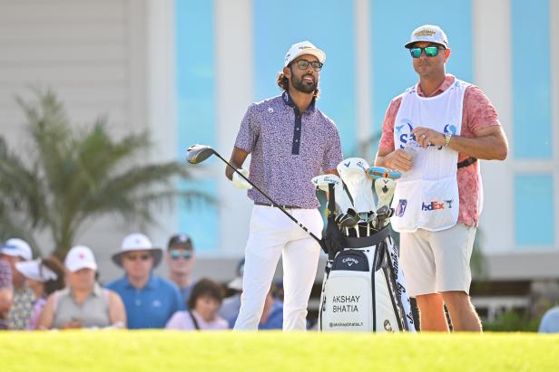 every-golfer-can-commiserate-with-akshay-bhatia’s-bad-break-and-walk-of-shame