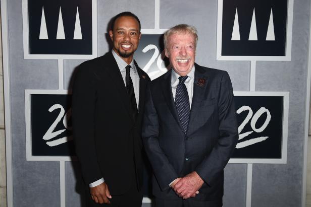 tiger-woods-announces-he-and-nike-are-parting-ways-after-nearly-three-decades,-hints-at-‘another-chapter’