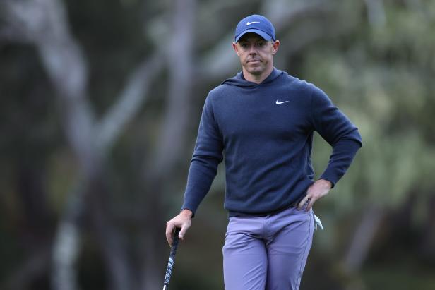 rory-mcilroy-suffers-two-shot-penalty-for-taking-a-wrong-drop
