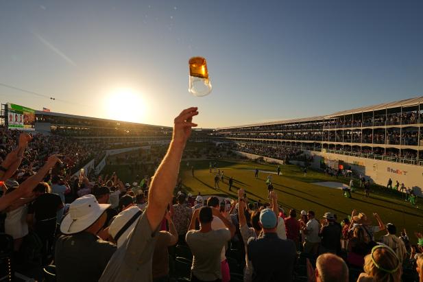 how-alcohol-consumption-at-the-wm-phoenix-open-compares-to-other-drunken-sporting-events