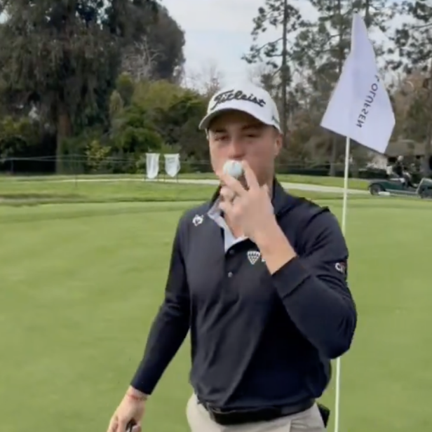 justin-thomas-makes-hole-in-one-during-genesis-pro-am-and-acts-like-he’s-been-there-before