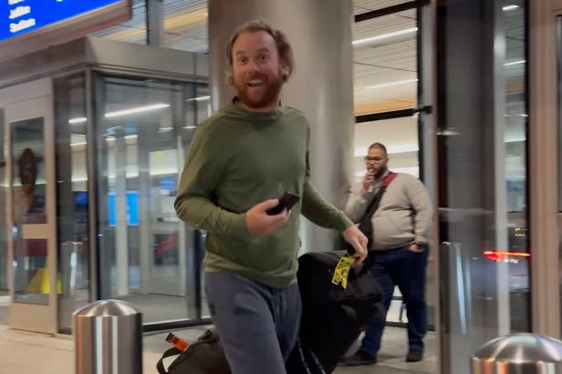 ben-griffin’s-caddie-drove-six-hours-to-rescue-his-clubs-from-the-phoenix-airport-after-they-missed-his-flight-to-la
