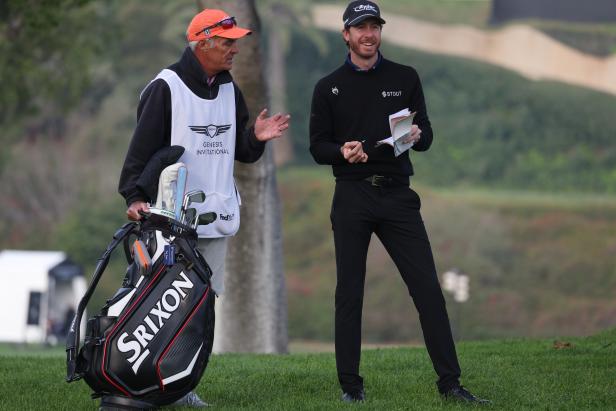 this-player-caddie-conversation,-and-the-resulting-shot,-couldn’t-have-been-scripted-any-better