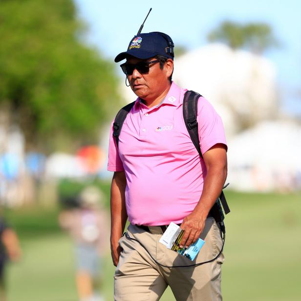 notah-begay-iii-aims-to-prove-he’s-more-than-the-‘tiger-guy’-in-try-out-for-nbc’s-golf-analyst-role