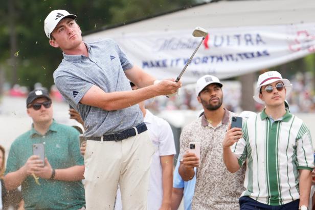 rookie-nick-dunlap’s-63-is-huge-boost-amid-learning-curve-since-his-historic-win