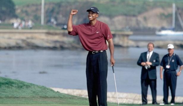 you-won’t-believe-how-much-tiger-woods’-historic-2000-season-would-have-earned-him-in-2024-money