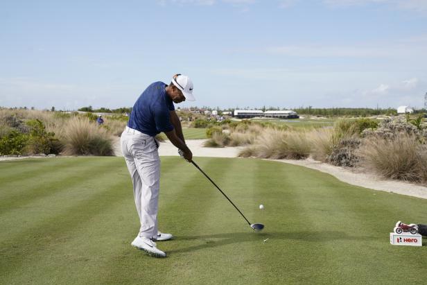 which-is-more-important-for-maximizing-driver-distance—the-club-or-the-ball?