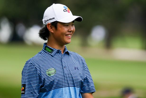 16-year-old-(!)-kris-kim-pitches-in-for-eagle-on-final-hole-during-impressive-pga-tour-debut