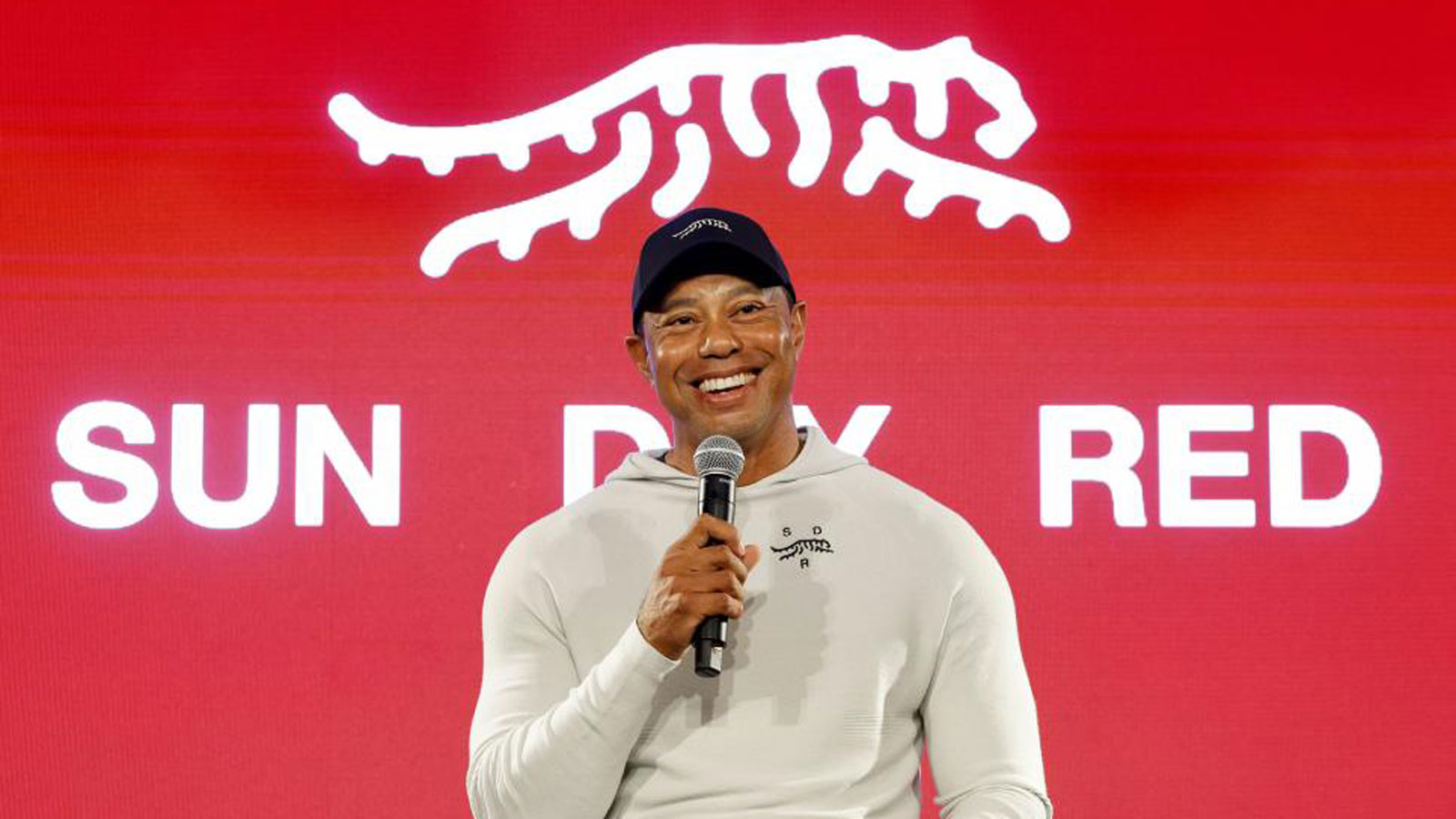 Tiger Woods’ Sun Day Red logo involved in trademark dispute – Australian Golf Digest