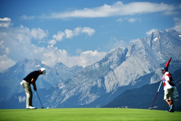 Why golfers climb mountains – Australian Golf Digest